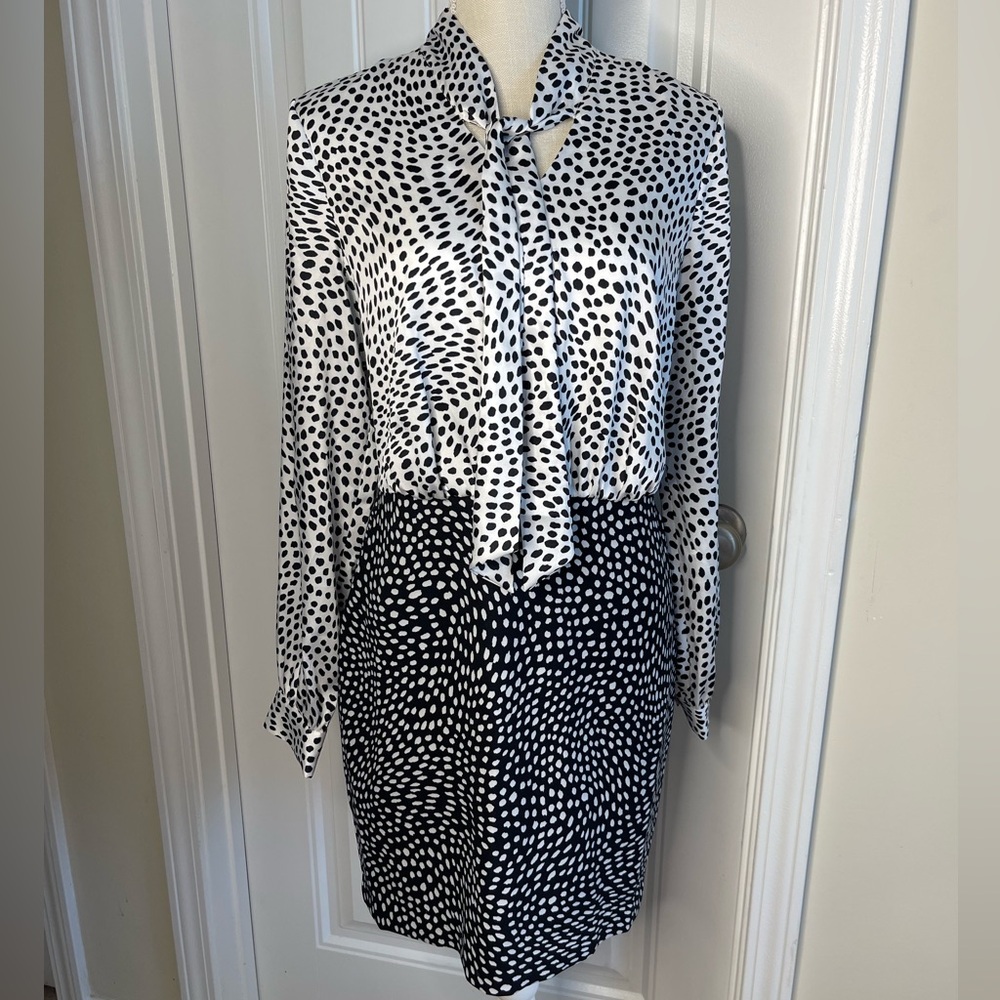 DONNA KARAN NWT! Black and White DRESS SIZE 8